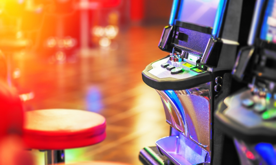 gold strike Slot Free Spins
